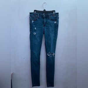 2 jeans bundle. Abercrombie and Fitch & American Eagle